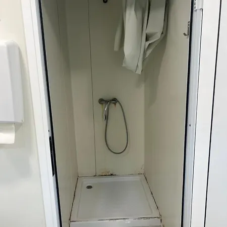 Deepblue Sail Boat Bateau-hôtel